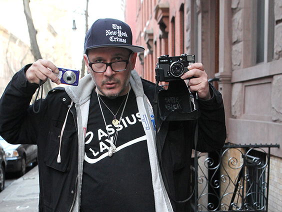 Wesley Verhoeve over Ricky Powell