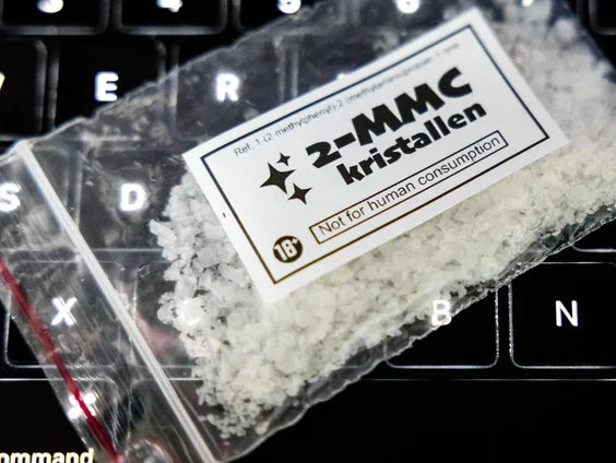 Designerdrugs nog steeds te krijgen op Nederlandstalige websites