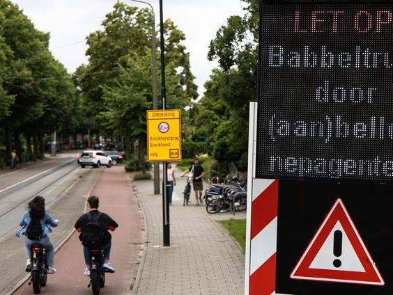 Hoe kunnen ouderen voorkomen dat ze worden opgelicht door nepagenten?