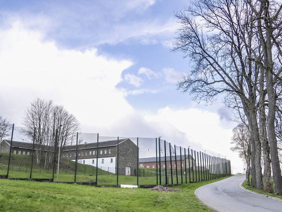 Belgische gevangenissen zitten overvol: 500 gedetineerden slapen op de grond