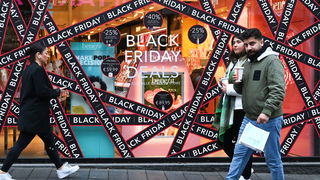 Winkels strooien nu al met Black Friday-aanbiedingen en advertenties