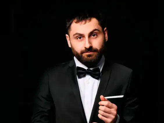 Yunus Aktas over zijn show 'Maakt niet uit'