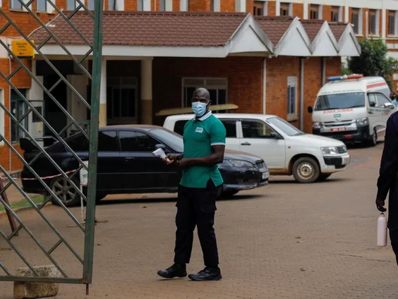 Hoe Ebola-uitbraak in Congo in te dammen?