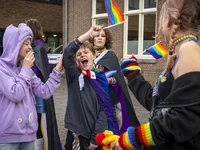 Een recordaantal scholen doet mee aan Paarse vrijdag