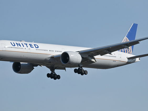 Na zeven weken staken stemmen medewerkers Boeing in met loonbod