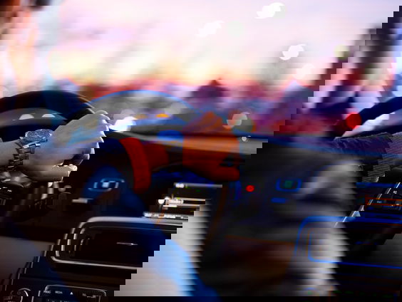 Veilig autorijden zorgt voor kakofonie aan waarschuwingssignalen