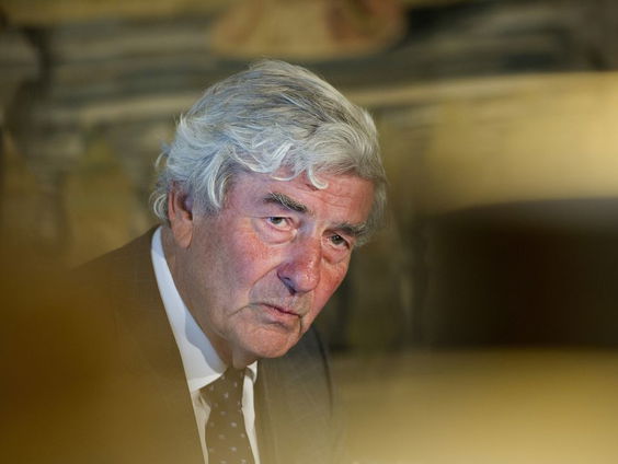 Nieuwswaardige biografie over oud-premier Lubbers