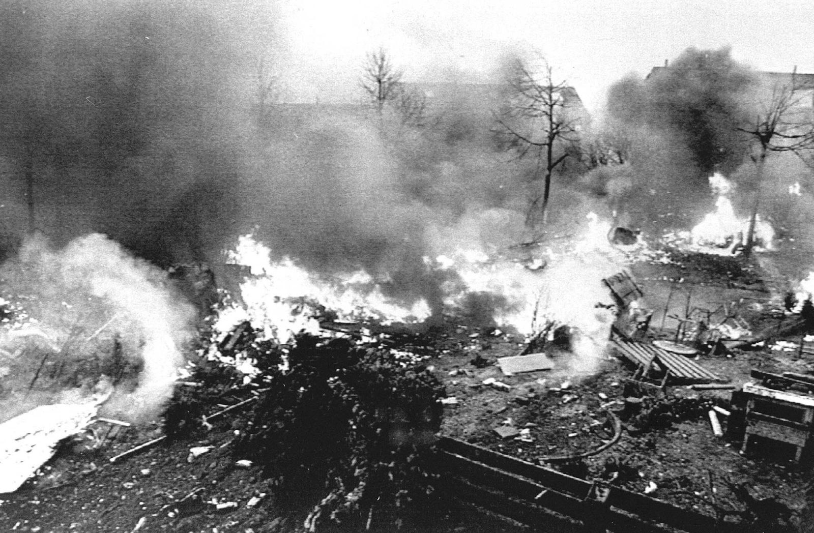 Terug naar Toen: F-16 stort neer boven Hengelo