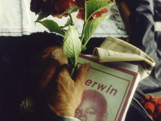 Terug naar Toen: De racistische moord op Kerwin Duinmeijer