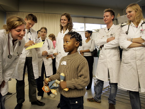 Geneeskundestudenten bieden coschappen te koop aan