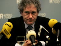 Terug naar Toen: D66 minister Thom de Graaf stapt op