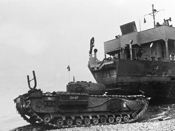 100 foto’s gemaakt door het oog van de Duitse bezetter