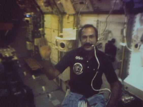 Joos Ockels over 40 jaar Wubbo Ockels in de ruimte: “Zijn blik op de aarde veranderde alles”