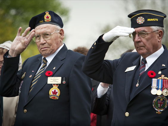 Nabestaanden Canadese bevrijders lopen van Vlissingen naar Wageningen