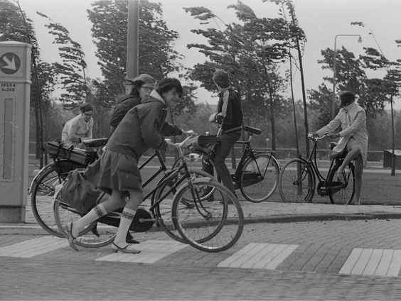 Het Spoor Terug: De geschiedenis van regen en wind