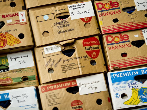 Dozen vol tweedehands spul: wat moet je ermee?