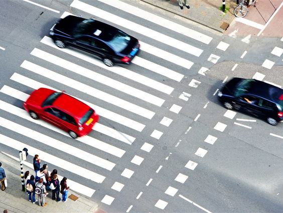 Stand.nl: 'We moeten meer respect hebben voor het zebrapad'