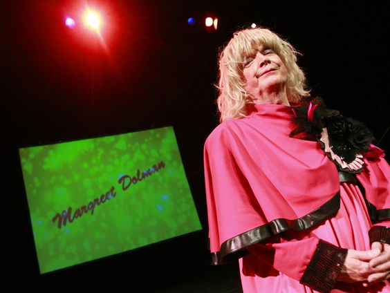 Margreet Dolman viert haar 50e verjaardag en krijgt eigen boek