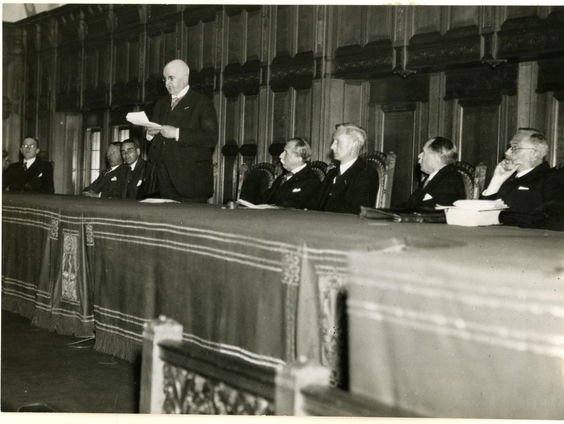 Van nu naar toen: de vredesconferenties van 1899 en 1907