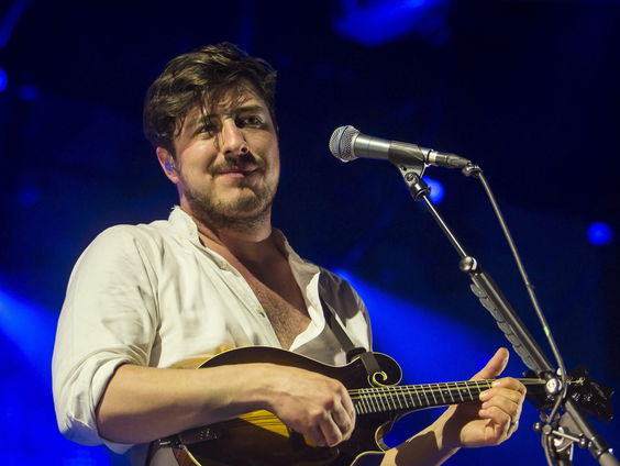 Mumford and Sons zijn weer aan de banjo: The Hillbilly Moonshiners juichen het toe.