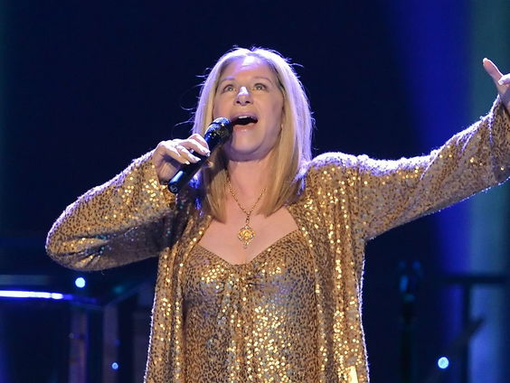 Fay Claassen over 'Fay Sings Barbra Streisand'