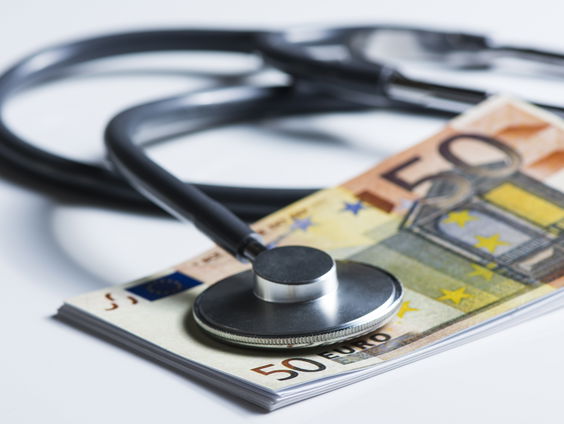 Zijn er structurele plannen voor bestaanszekerheid in het coalitieakkoord?