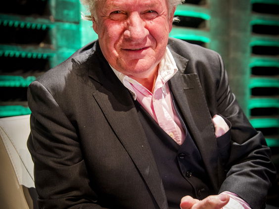 Terug naar Toen: Televisiepresentator Wilibrord Frequin overlijdt