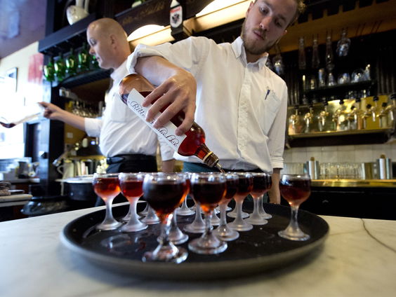 Zestig miljoen jaar borrelen: hoe borrelden we vroeger?