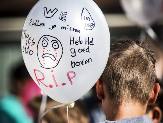 Roep om meer aandacht voor rouw in de klas: 'Veel scholen worstelen ermee'