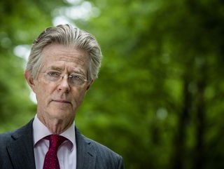 Oud-defensieminister Voorhoeve: 'Sticht een nieuw veiligheidsverbond'