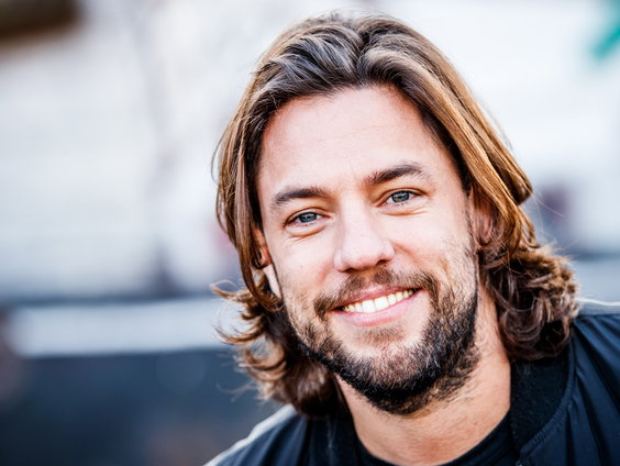 Thomas Dekker zou bij vriend van moordenaar Moriah Wilson logeren: '100 km achterom gekeken'