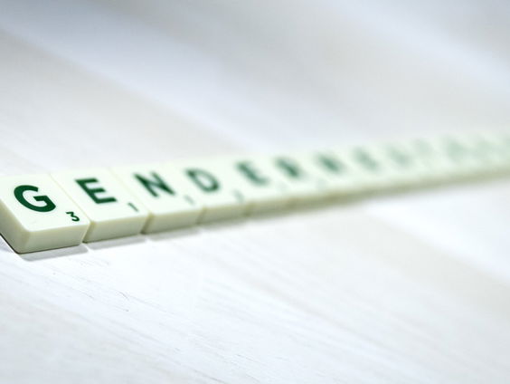 "Man overboord"? Dat kan inclusiever!