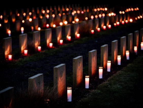 Recordaantal lichtjes op oorlogsgraven