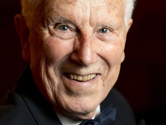 Paul van Gorcum krijgt een borstbeeld