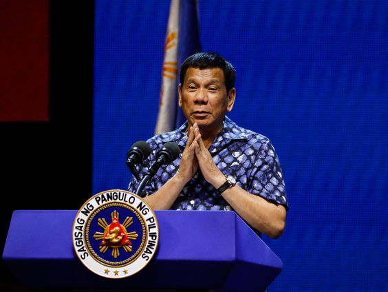 Filipijnse oud-president Duterte opgepakt en onderweg naar ICC in Den Haag