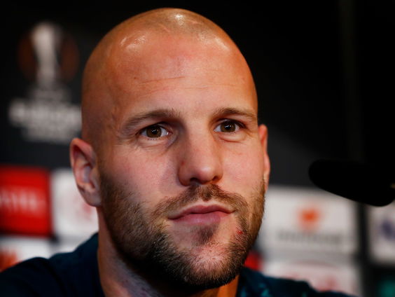 Oud-profvoetballer Ron Vlaar over het einde van het voetbalseizoen