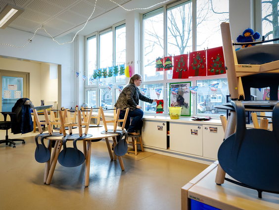 Terugkeergarantie voor Amsterdamse ambtenaren die onderwijs in willen