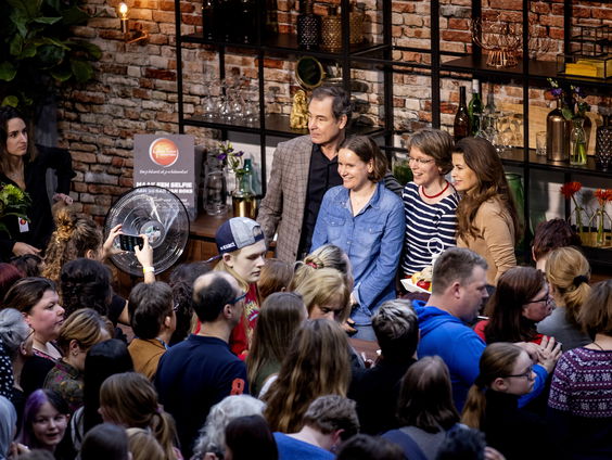 GTST-fan Debby vindt cliffhanger geen ding: "Baal vooral dat ik even niet kan kijken"