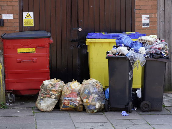 Nationale Prullenbakkenteldag brengt overvolle vuilnisbakken in kaart