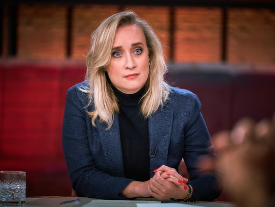 Ophef over locatie van nieuwe show Jinek: is het verkwisting van belastinggeld?