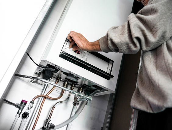 Huisvriend Sonny Motké over het tekort aan CV-monteurs