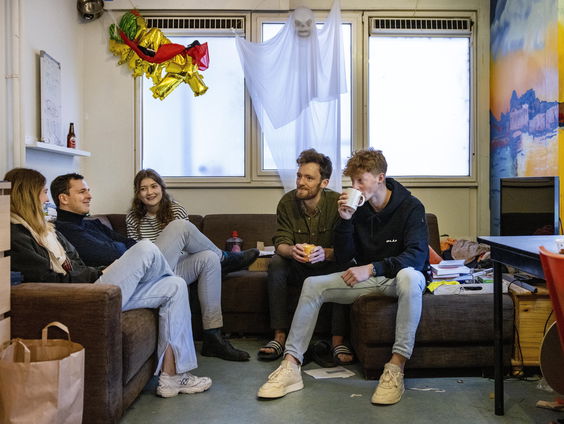 DUWO past hospiteerbeleid aan