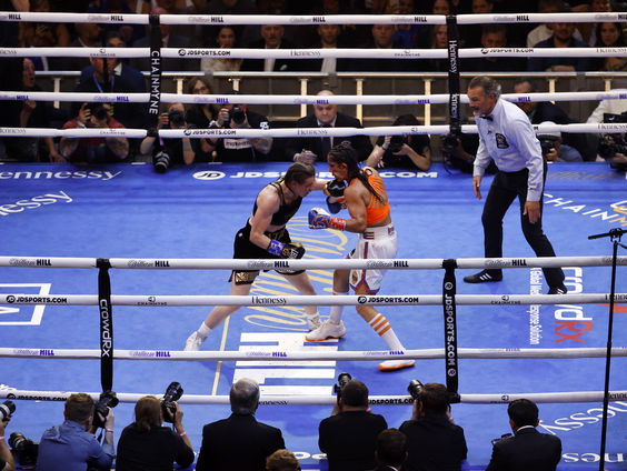 Vergeet Jake Paul en Mike Tyson: dit is dé wedstrijd van de avond