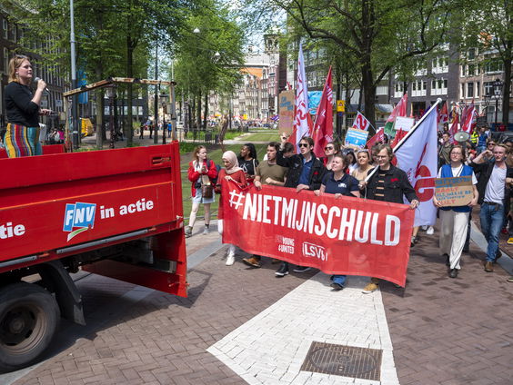 Waar zijn jongeren met schulden mee geholpen?