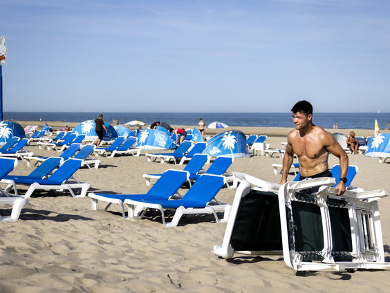 Italiaanse strandtenthouders protesteren tegen nieuwe Europese regels