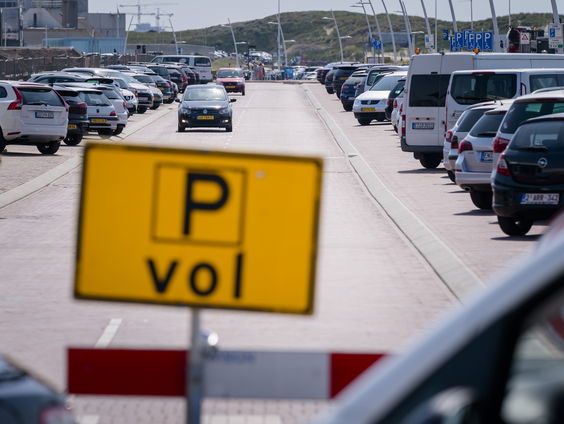 "Betaald parkeren oplossing tegen volle P+R's door langparkeerders"
