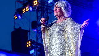 Het ware verhaal achter songfestivallied 'Waar is de zon?' van Willeke Alberti