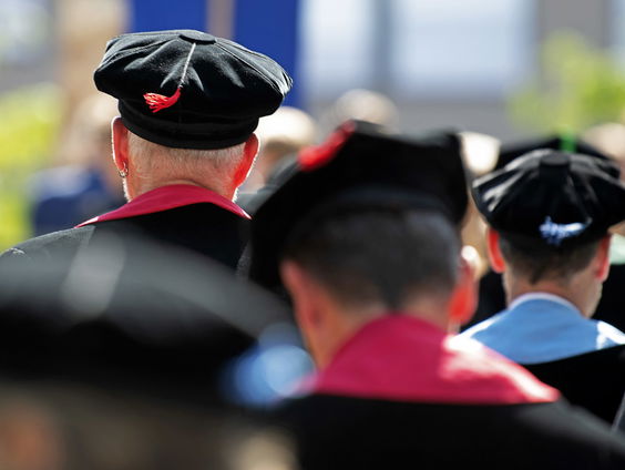 Hoogleraren in Rotterdam geven les aan basisscholen