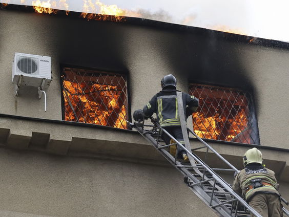 Hulpverleners in Oekraïne blijven zich inzetten