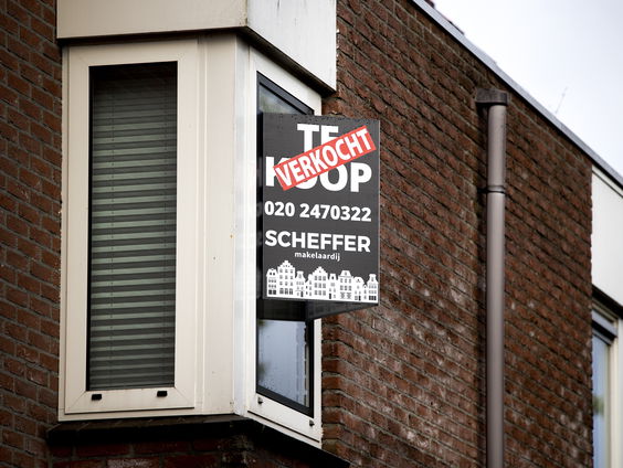 Is het wijs om de studieschuld niet langer mee te laten tellen bij een hypotheekaanvraag?